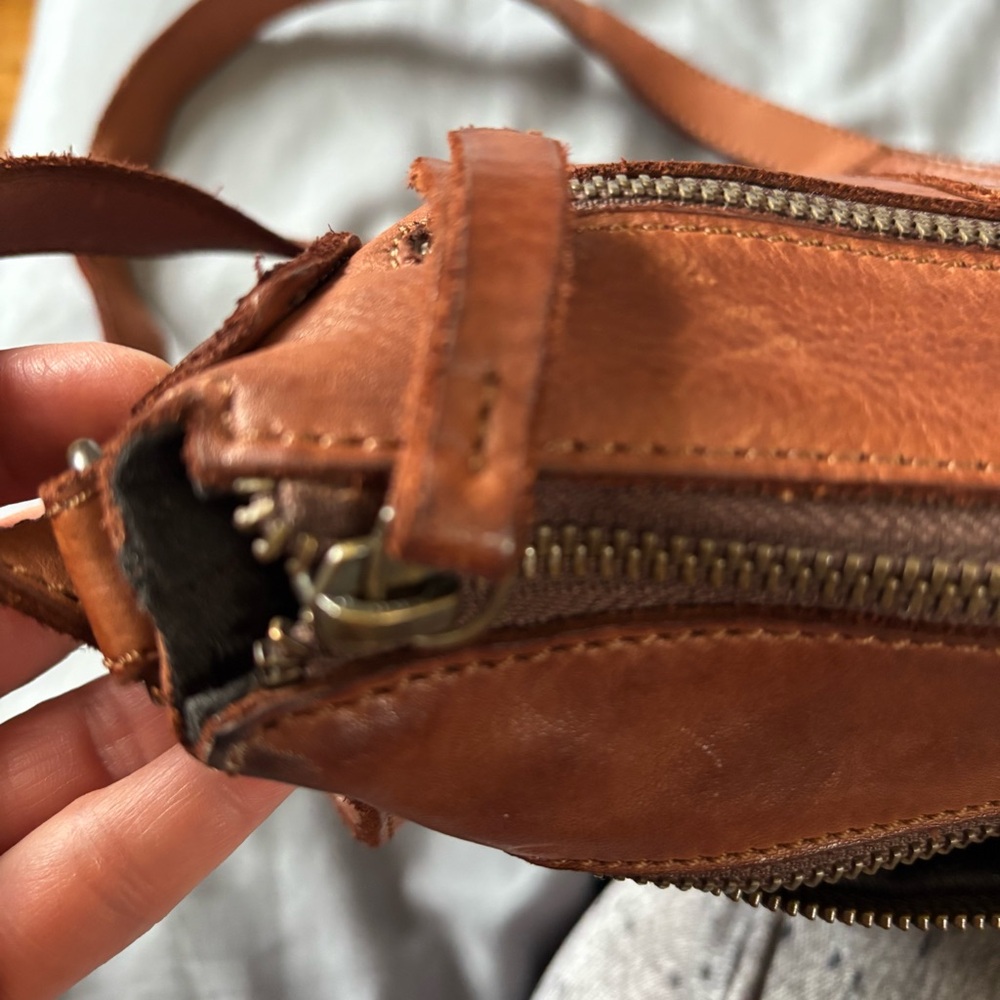 New Harbour 2nd Brown Leather Clutch Purse / Belt Bag Crossbody w/ Woven Front - Picture 15 of 16